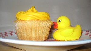 That goddamn duck is trying to eat my football cupcake!